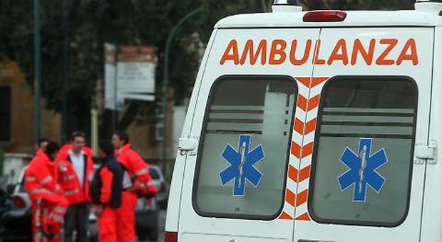 Uomo colpito da un fulmine, difficili le operazioni di soccorso a Fabriano