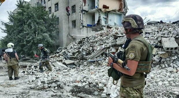 Guerra in Ucraina, la diretta. Kiev: «Pronti un milione di soldati con armi occidentali per liberare il sud del Paese»