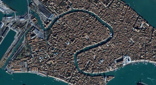 «Venezia, la bugia lunga 1600 anni: la data di fondazione nel marzo 421? Una balla clamorosa»