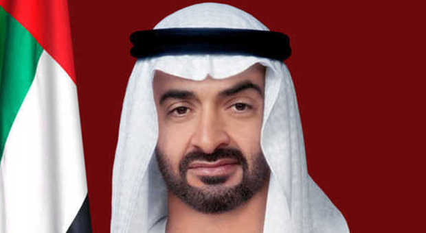 Vacanze milionarie: l'erede al trono degli Emirati Arabi regala 50mila euro in mance