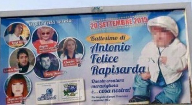 Manifesto choc per il battesimo a Catania. il padre: "Quale mafia, siamo stati fraintesi"
