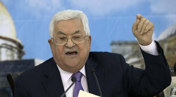 Abu Mazen attacca Israele: «Non crede alla pace. È un regime di Apartheid»