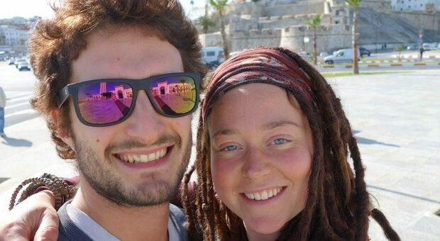 «Convertita all'Islam per finta, dovevo salvarmi»: la fidanzata di Luca Tacchetto racconta il rapimento