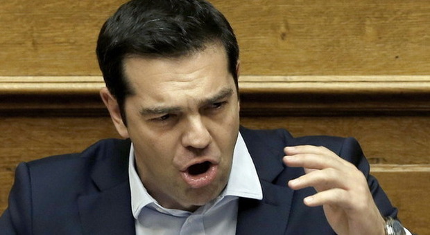Grecia, l'opposizione chiede a Renzi di riferire in Parlamento