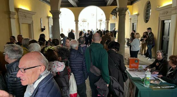 Giornate Fai, il record è di palazzo Castracane a Fano: tremila visitatori. Il proprietario ringrazia gli studenti guide