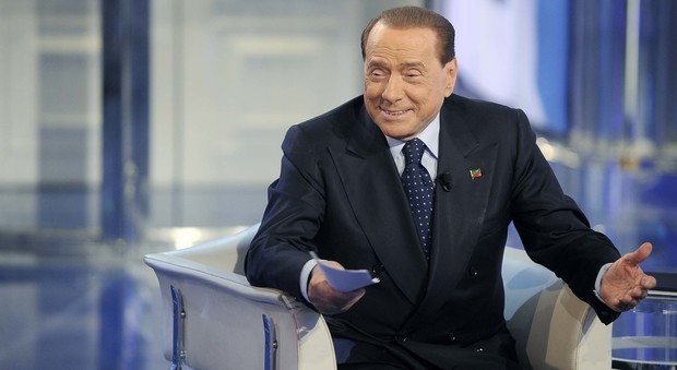 Berlusconi: «Pronto a ricandidarmi. Non sosterremo altri governi»