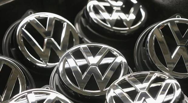Scandalo Volkswagen, truccati i test-anti smog: crolla il titolo in Borsa