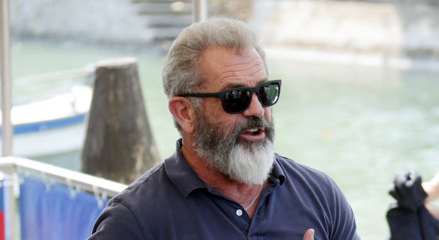 Festival di Venezia, Mel Gibson presenta il film di guerra "Hacksaw Ridge"