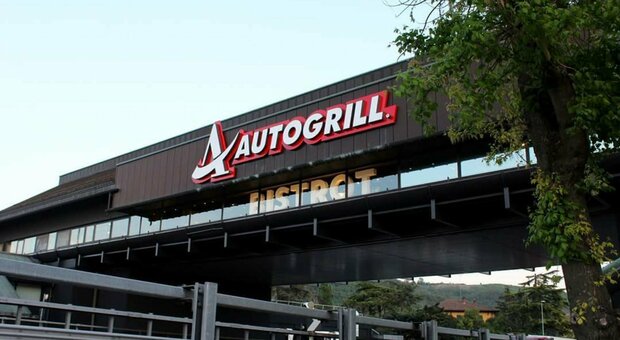 Benetton annuncia l'accordo tra Autogrill e Dufry: nasce un colosso della ristorazione da 12 miliardi di ricavi