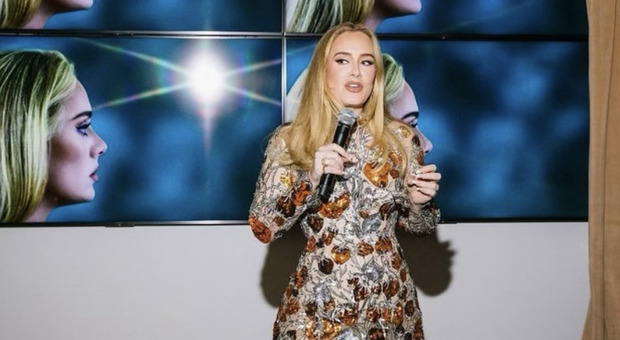 Adele “fugge” dallo studio durante l'intervista: il conduttore non aveva ascoltato il suo album