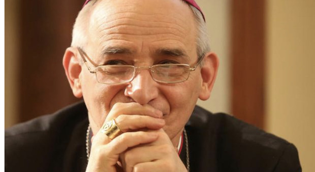 Il cardinale Zuppi avverte il rischio della strumentalizzazione della fede in politica, eccesso di polarizzazione in ogni campo