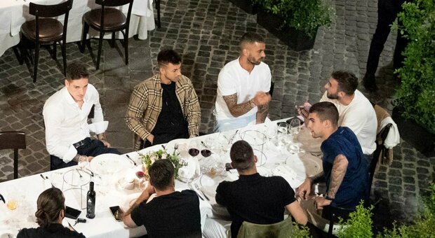 Roma, patto per la Coppa: cena in un ristorante del centro per caricarsi in vista di Torino e della finale di Tirana