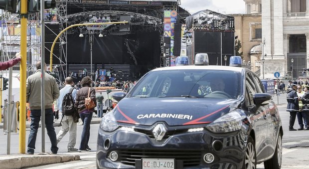 Roma, Primo maggio, Concertone stupefacente 40 pusher arrestati dai carabinieri