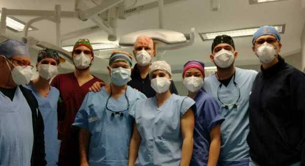 L'equipe dei trapianti al rene della Pediatria diretta dal professor Piergiorgio Gamba