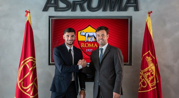 Roma, Aouar è ufficiale: «Giallorossi progetto giusto per me». Indosserà la maglia numero 22
