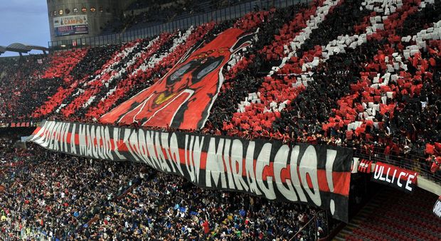 Caos Milan-Juve, 15 Daspo per gli ultras rossoneri: fuori dagli stadi per 5 anni