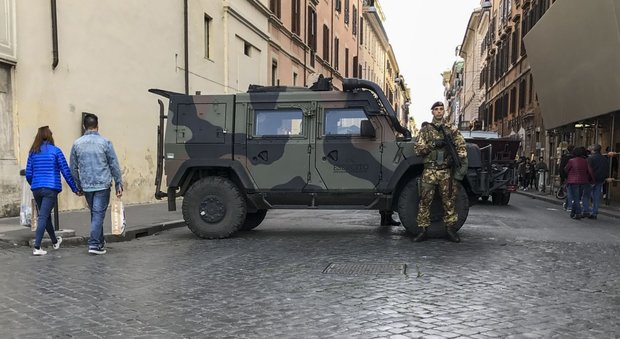 Trattati di Roma, la stretta antiterrorismo: niente camion in Centro, controlli sui mediorientali