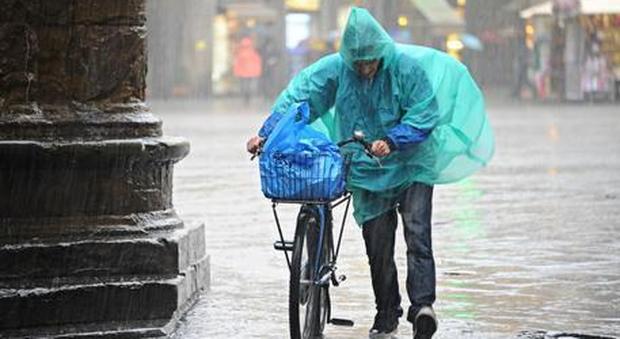 Maltempo, scatta l'allerta in tutta Italia: pioggia, vento forte e neve -Previsioni
