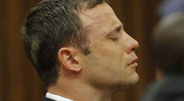 Pistorius, il verdetto: "Colpevole di omicidio colposo"