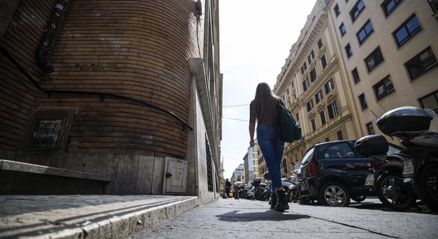 Stupri a Roma, la campagna del Messaggero anti-violenze: «Rendiamo la Capitale più sicura per le donne»