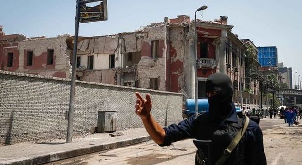 Bomba al consolato italiano al Cairo, ucciso il jihadista mente dell'attentato