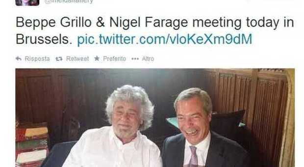 M5s, Grillo: Farage non è razzista. Alleanza con Ukip? Deciderà la rete