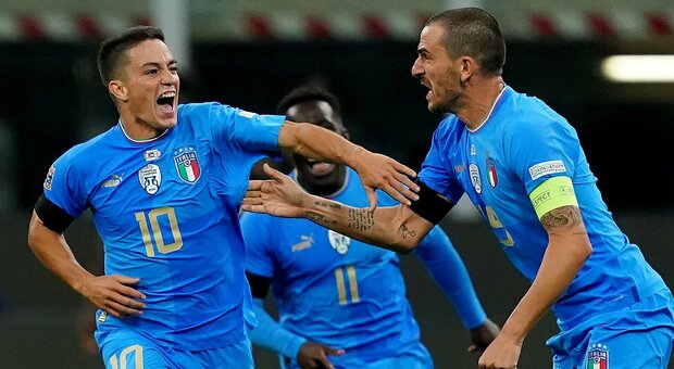 L'Italia batte 1-0 l'Inghilterra, decide Raspadori: contro l'Ungheria si gioca l'accesso alle semifinali di Nations League