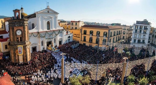 Processione di San Gennaro a Torre: in anteprima i bozzetti dell'Immacolata