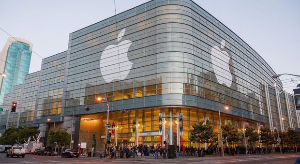 Apple deve pagare 13 miliardi di euro per benefici fiscali illegali