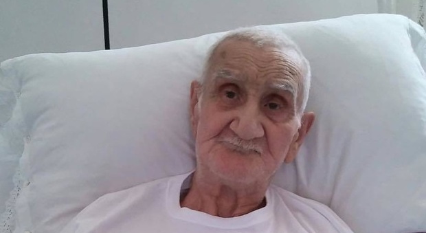 Addio a Nonno Mariano, a 90 anni sfrattato dalla sua casa: morto in un centro anziani