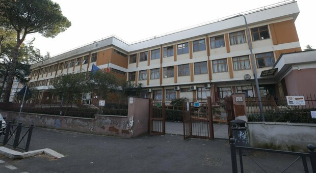 Variante brasiliana a Roma, un caso nella scuola media Sinopoli: allerta massima, lezioni sospese