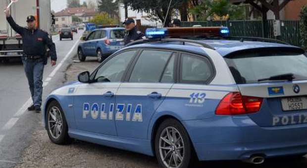 San Benedetto, mezz'etto di cocaina in auto: scagiona l'amico e finisce agli arresti domiciliari