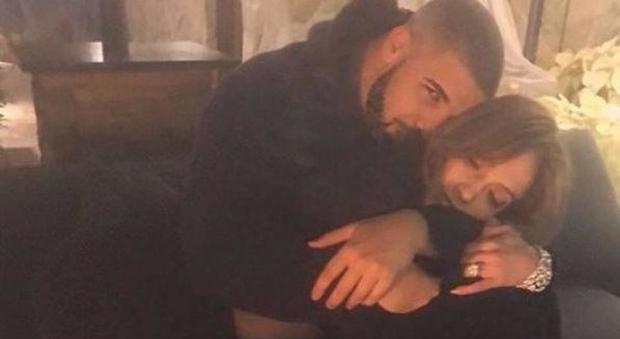 Il rapper Drake e Jennifer Lopez