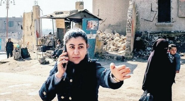 Scuole e prati dove c'era l'Isis, la sindaca Leila Mustafa che cura Raqqa