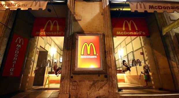 McDonald's in rialzo nel Dow30: bene utili, giù i ricavi