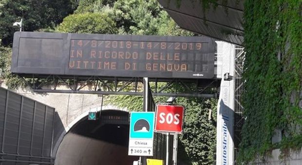 Ponte Morandi, Aspi trasmette messaggio di cordoglio su pannelli autostradali