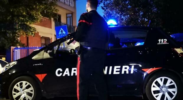 Roma, colpi in serie durante il lockdown: presi i rapinatori dei commercianti di Montesacro. Traditi dal colore dell'auto