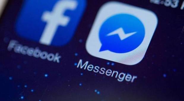 Facebook nella bufera, gli audio degli utenti su Messenger trascritti da operatori esterni