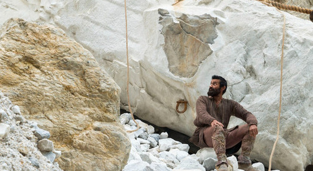 Michelangelo e il mistero della Pietà Bandini abbandonata: scoperte crepe nel blocco di marmo