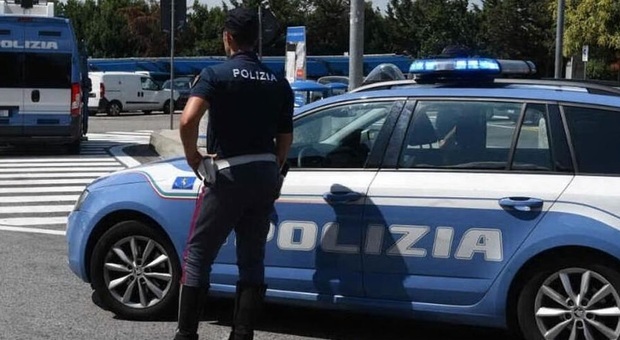 Polstrada Vicenza smaschera banda di finti autotrasportatori
