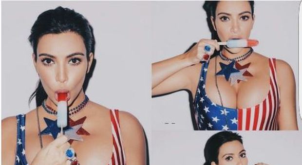 Kim Kardashian sexy per il 4 luglio Decolleté e ghiacciolo tricolore