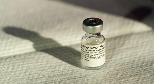 Speranza: «Ema approvi vaccino Pfizer in anticipo»