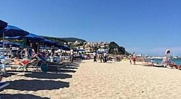 Le spiagge a misura di bambino Numana e Porto Recanati tra le top 100
