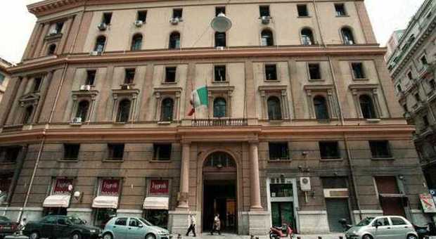 Ufficiali giudiziari in Regione da Salerno: il comune vuole 2,5 milioni dati al Cstp