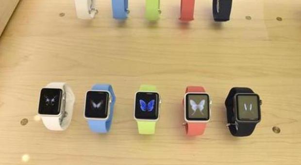 Apple Watch: "Produrlo costa 84 dollari", un quarto del prezzo di vendita