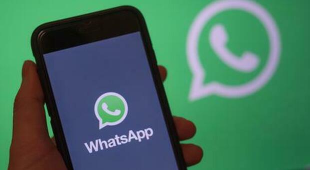 WhatsApp down, l'app di messaggistica a lungo fuori uso