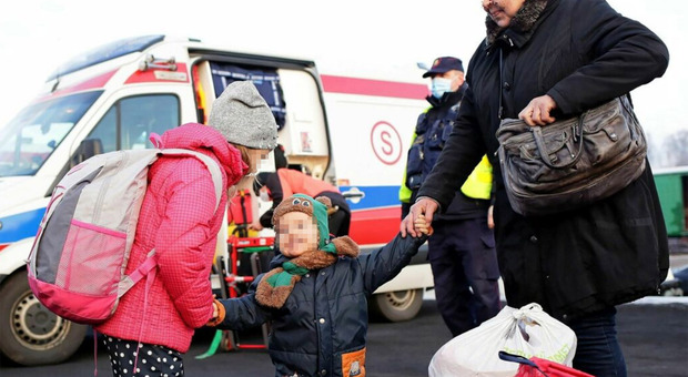 Il piccolo Flavio rinuncia al regalo di compleanno per aiutare i più sfortunati della guerra in Ucraina