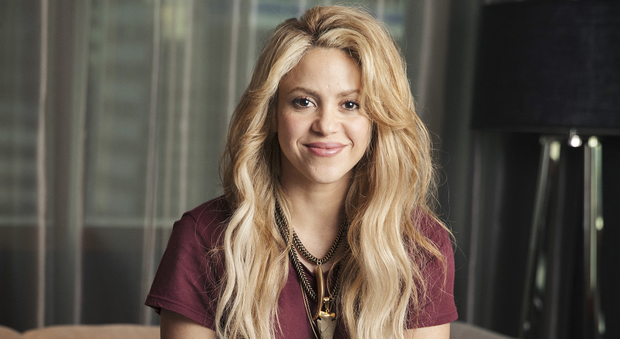 Shakira sta male, rinviate tutte le date del suo tour in Europa: "Stop fino al 2018"