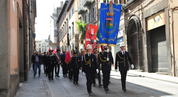 25 aprile, a Viterbo il prefetto frena la cerimonia. L'Anpi disobbedisce