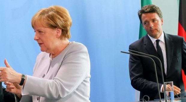 Brexit e banche, Merkel gela l'Italia: non si possono cambiare le regole ogni due anni. Renzi: noi le rispettiamo